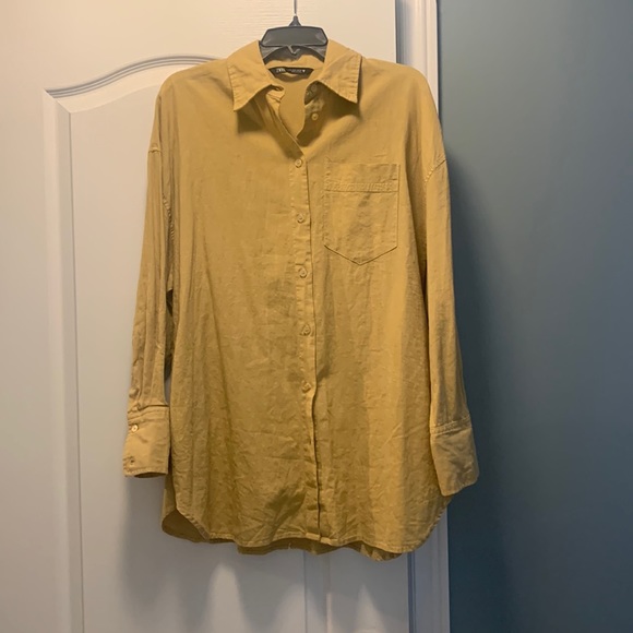 Zara Tops - Zara shirt